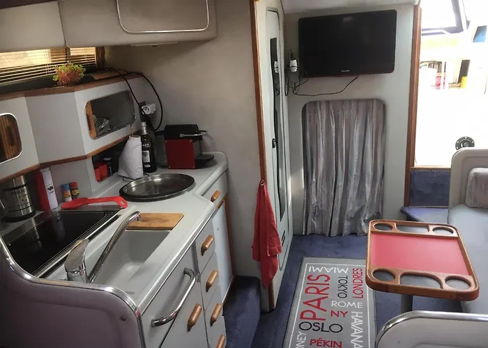 船屋 Sejour De Reve Avec Parking Inclus 昂蒂布